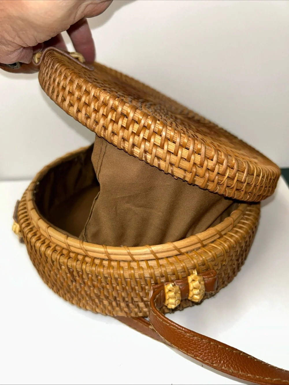Round Rattan‎ Crossbody Purse Bag Boho Straw 8” Woven Circle Beach BOHO Summer